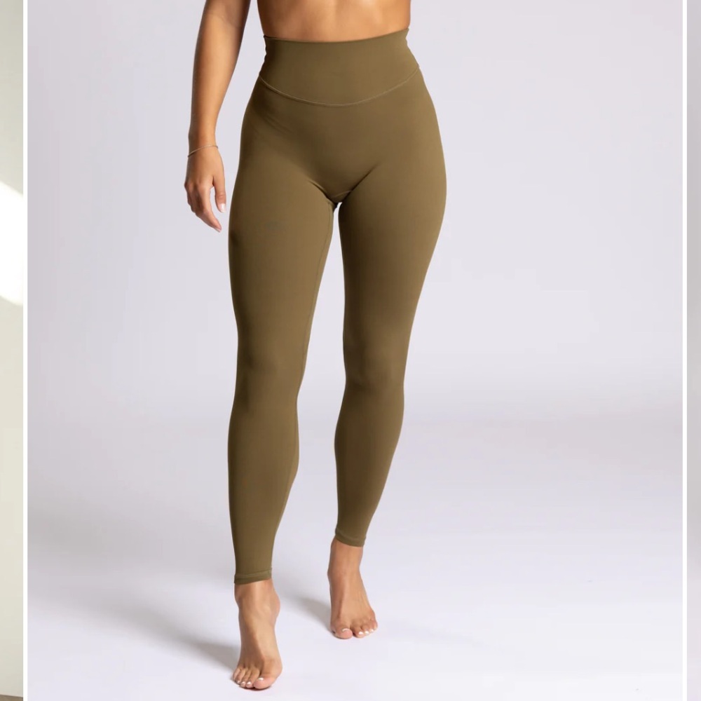 P’tula FEATHERTECH Classic Legging - Cypress: 26”